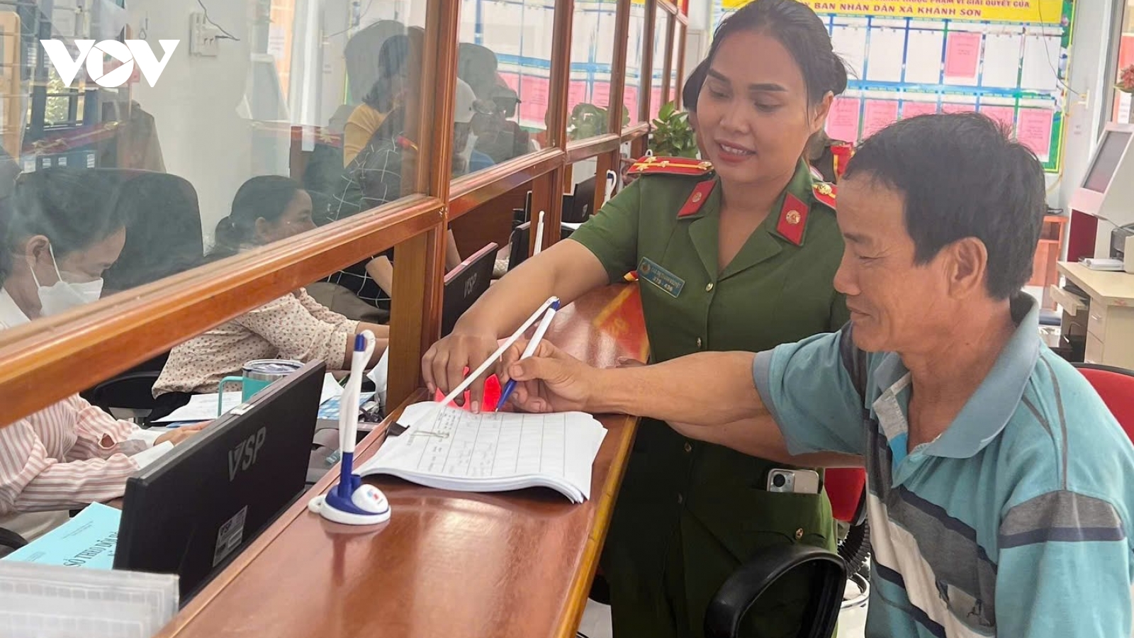 Khánh Hòa: Sẽ có chính sách, chế độ phù hợp để cán bộ yên tâm công tác